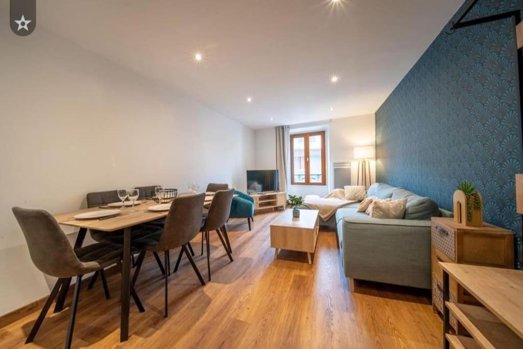 Au Pied Des Cols Et Des Stations Apartment Saint-Michel-de-Maurienne Exterior photo
